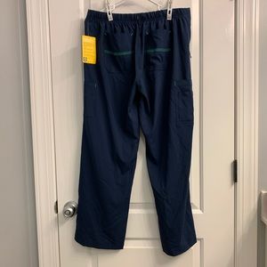 Carhartt women’s scrub pants
